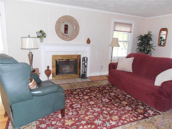 263 Burbank Road Longmeadow, MA 01106 - Photo 7 of 21 Gallery Image 7
