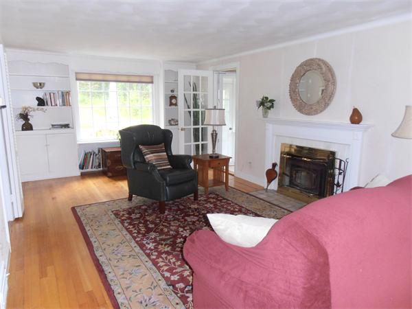 263 Burbank Road Longmeadow, MA 01106 - Photo 8 of 21 Gallery Image 8