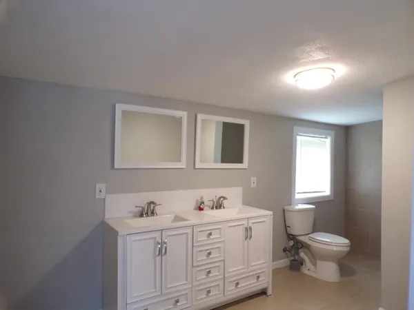 $1,395 | 703 Northington Street, Burnet, TX 78611