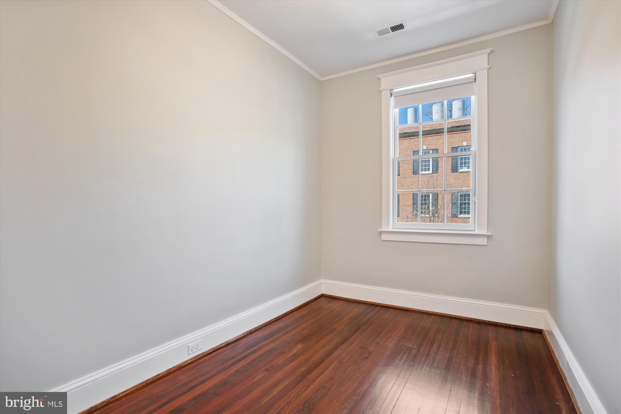 3308 Reservoir Road Northwest Washington, DC 20007 - Photo 23 of 29