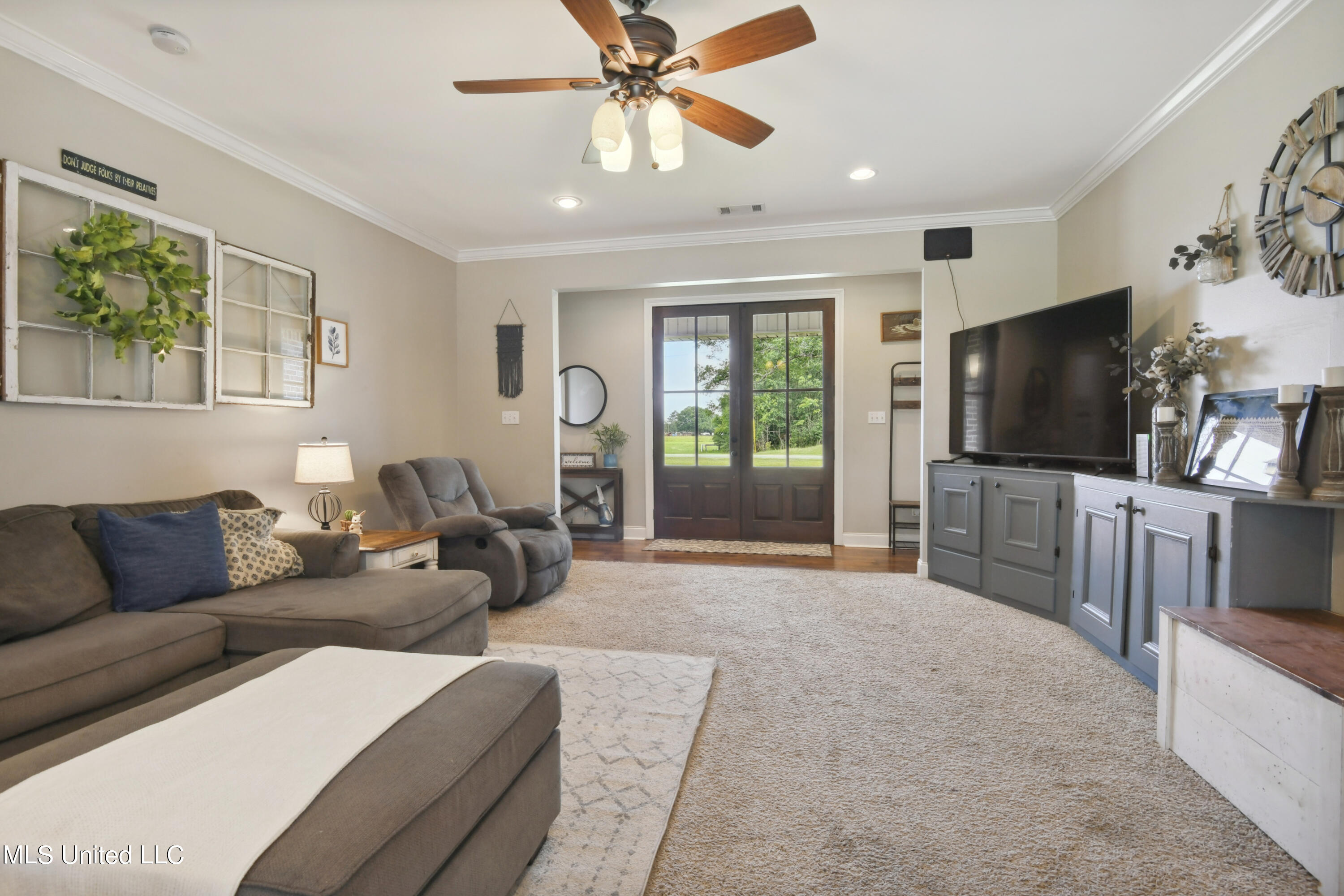 16 Preacher Hill Road Picayune, MS 39466 - Photo 4 of 21 0005-004