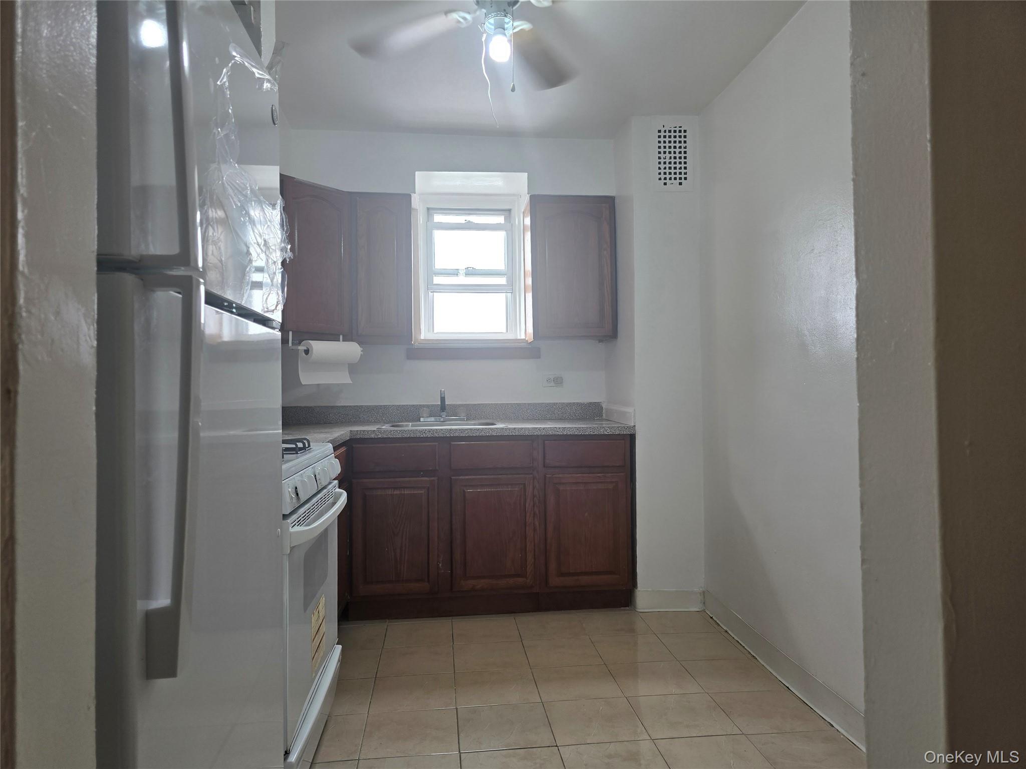 83-36 Beverly Road, Unit 5E Queens, NY 11415 - Photo 11 of 11