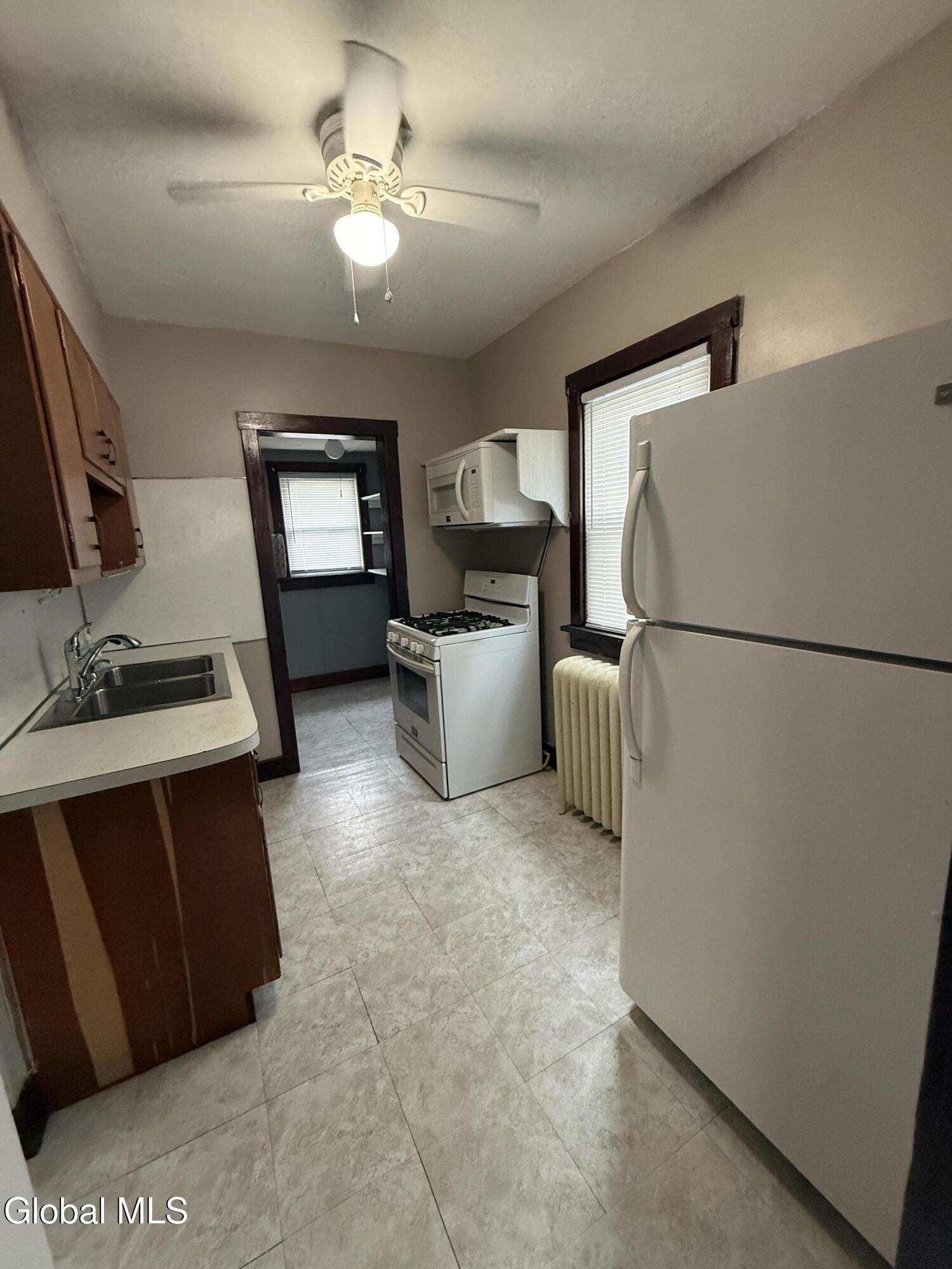 310 McCarty Avenue Albany, NY 12209 - Photo 12 of 30 IMG_8767