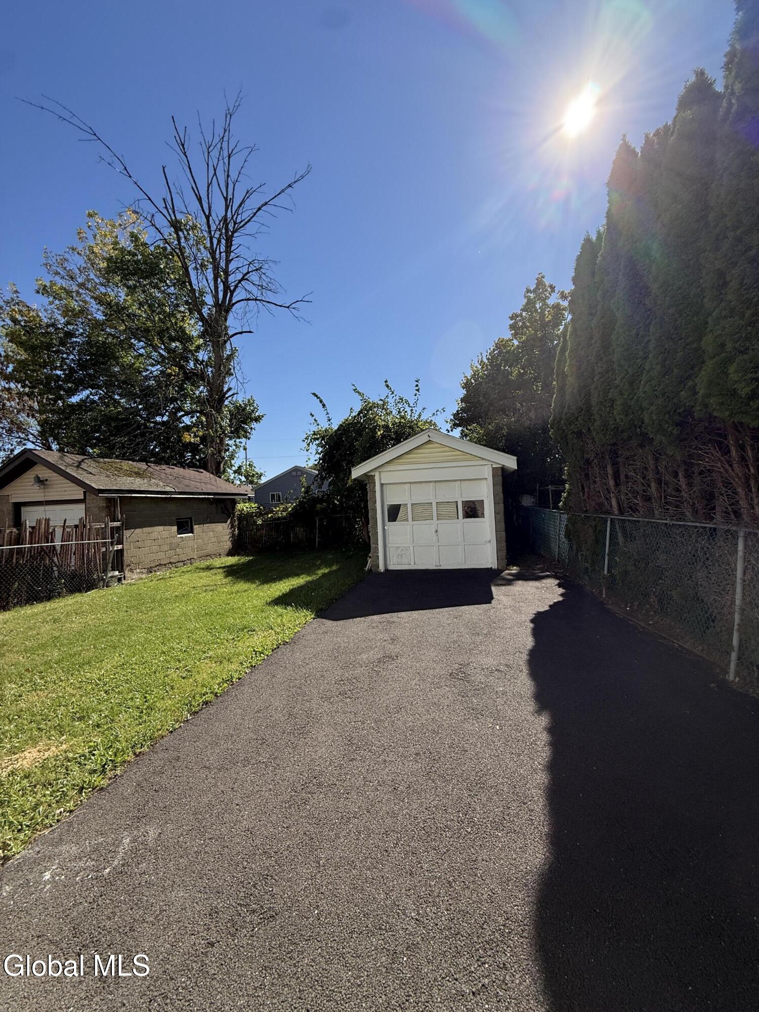 310 McCarty Avenue Albany, NY 12209 - Photo 3 of 30 IMG_8980