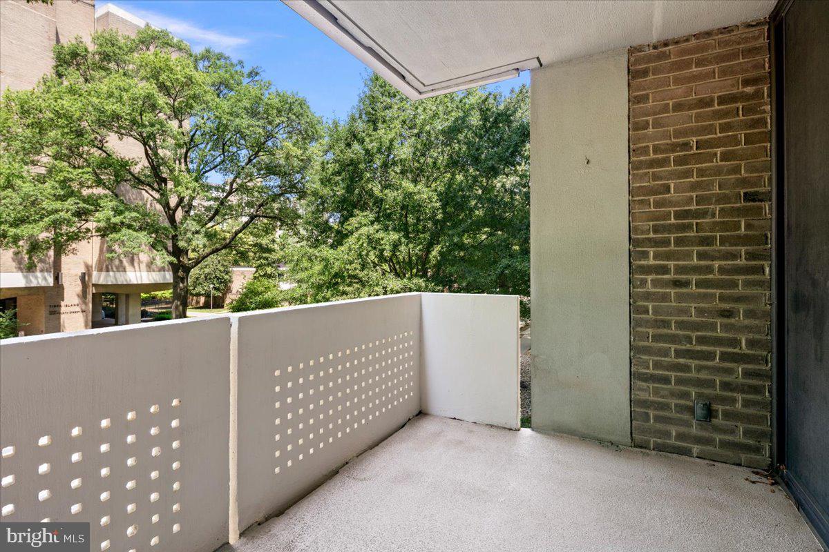 1250 Southwest 4th Street Southwest, Unit W104 Washington, DC 20024 - Photo 34 of 41