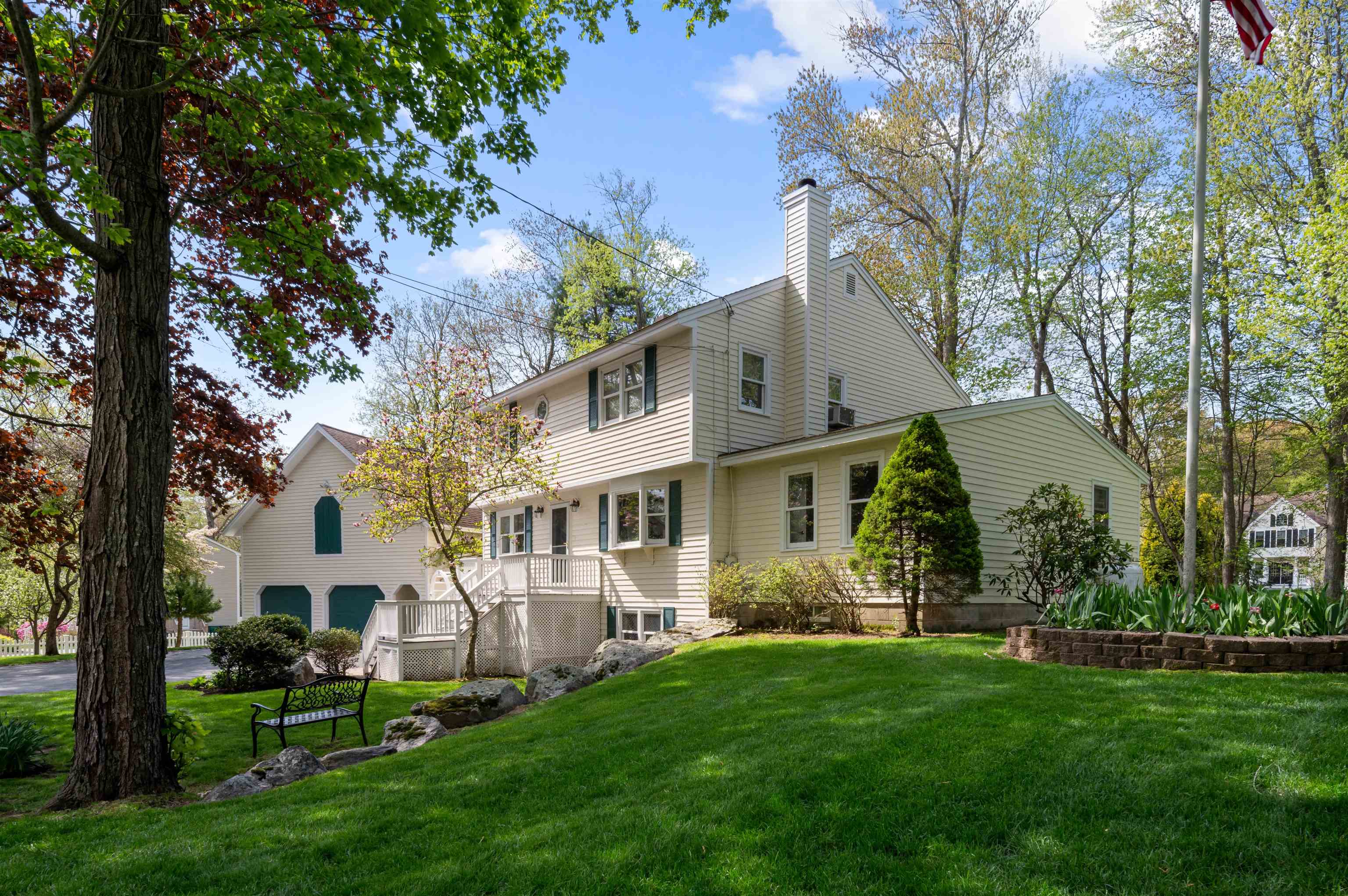 6 Mohawk Street Hampton, NH 03842 - Photo 2 of 53