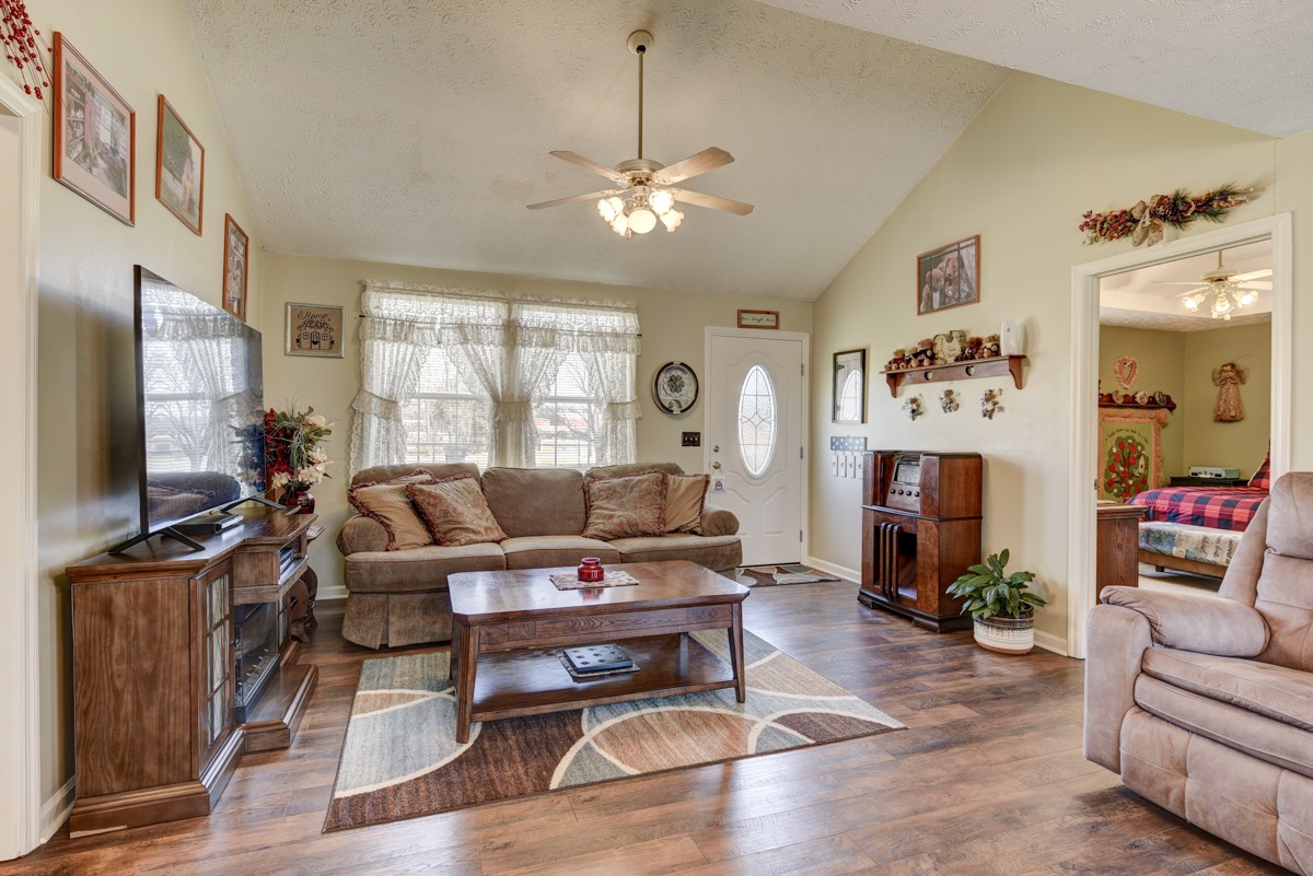 4728 Somerville Road Cross Plains, TN 37049 - Photo 10 of 39 Gallery Image 10