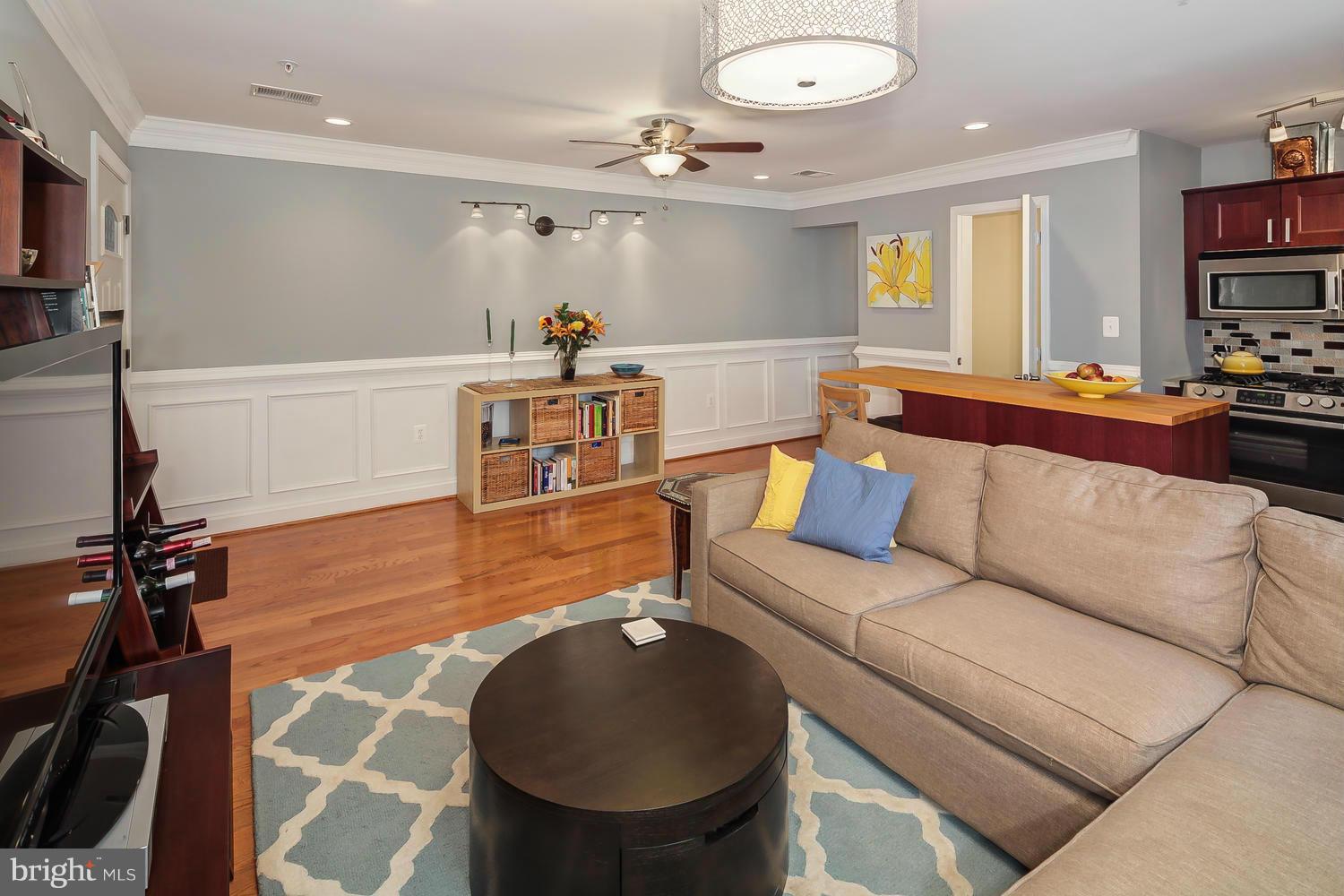754 Park Road Northwest, Unit 6 Washington, DC 20010 - Photo 6 of 24 Interior (General)