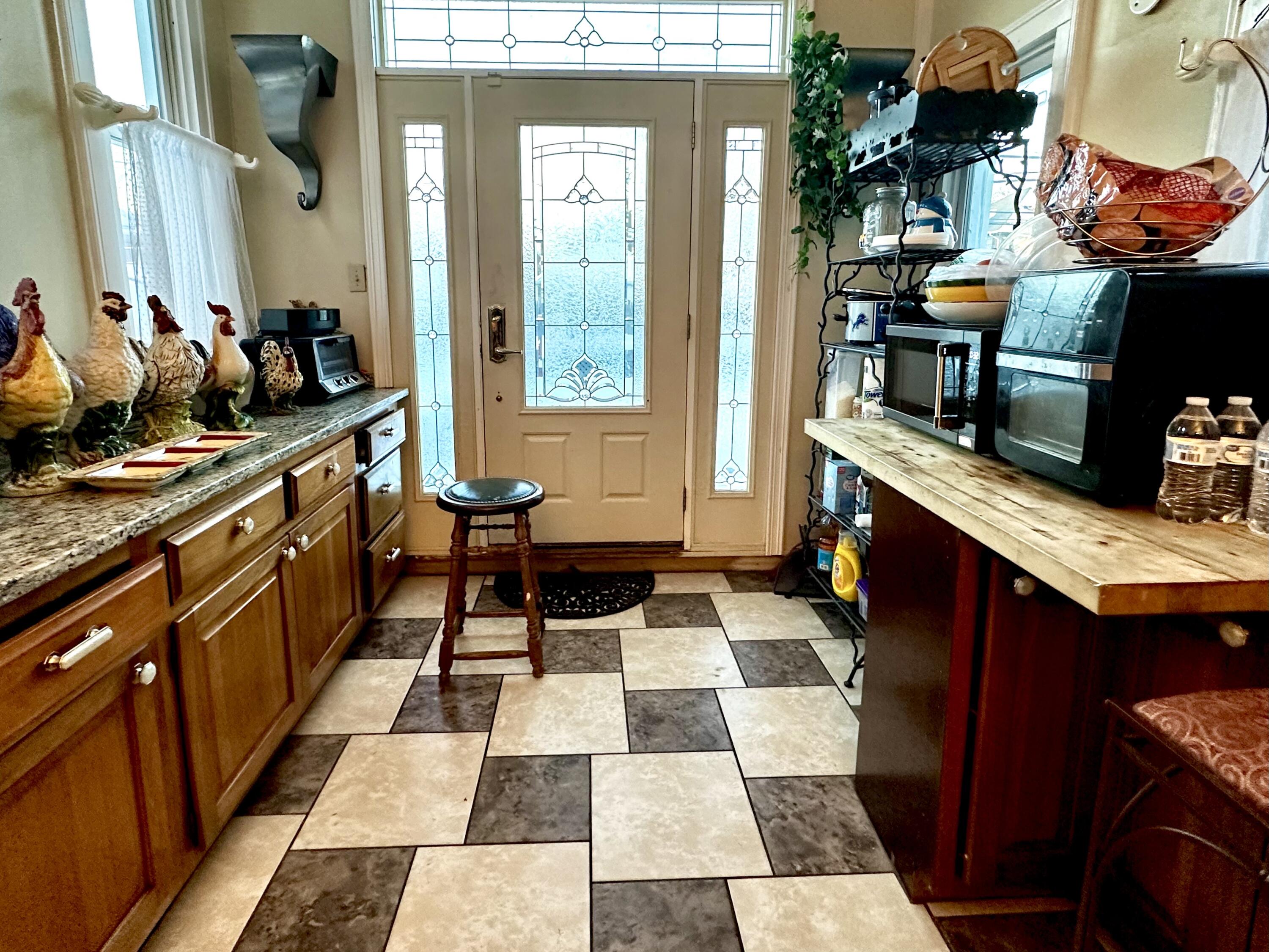 1666 Longfellow Street Detroit, MI 48206 - Photo 14 of 30 IMG_2770