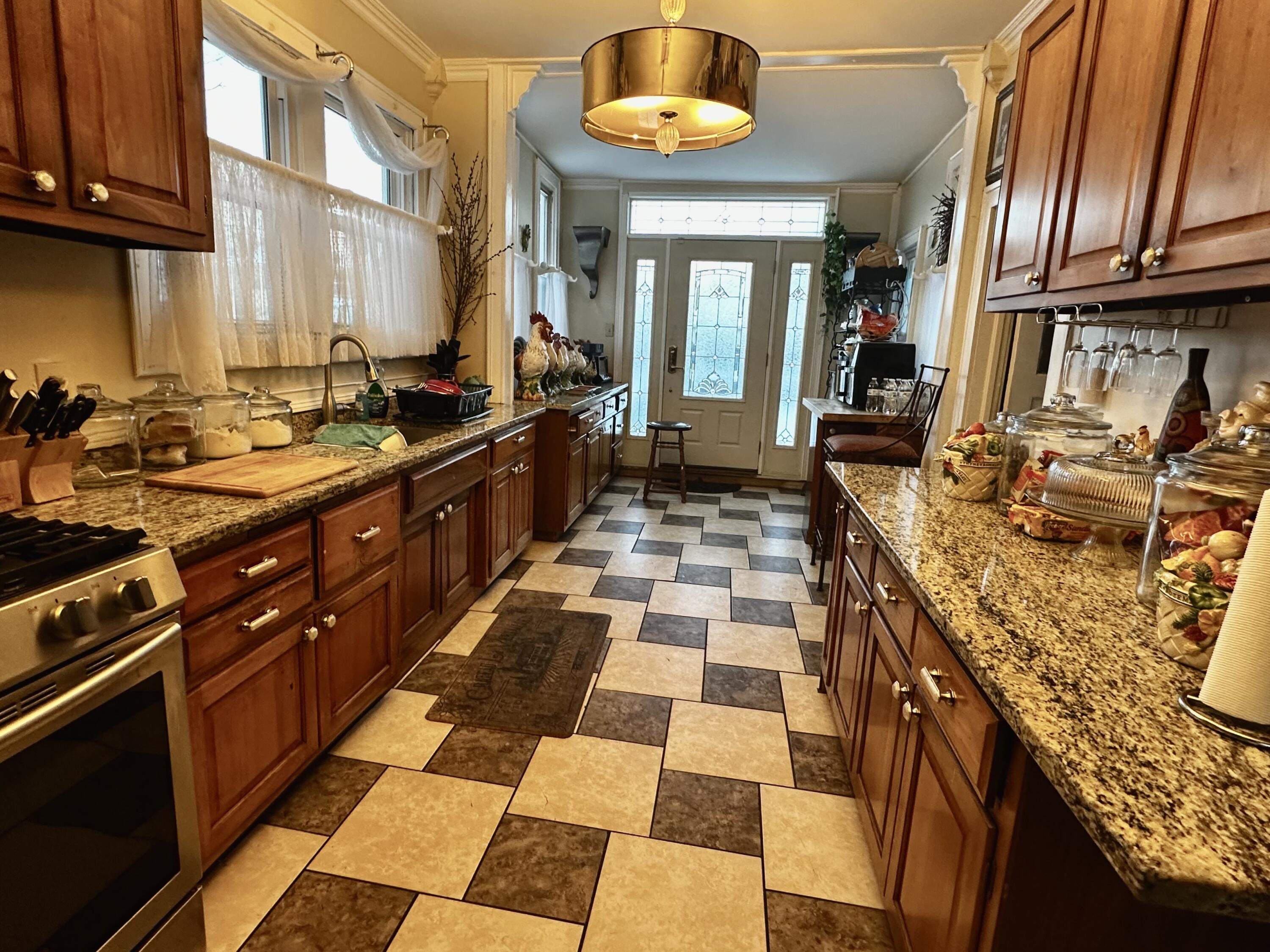 1666 Longfellow Street Detroit, MI 48206 - Photo 15 of 30 IMG_2772