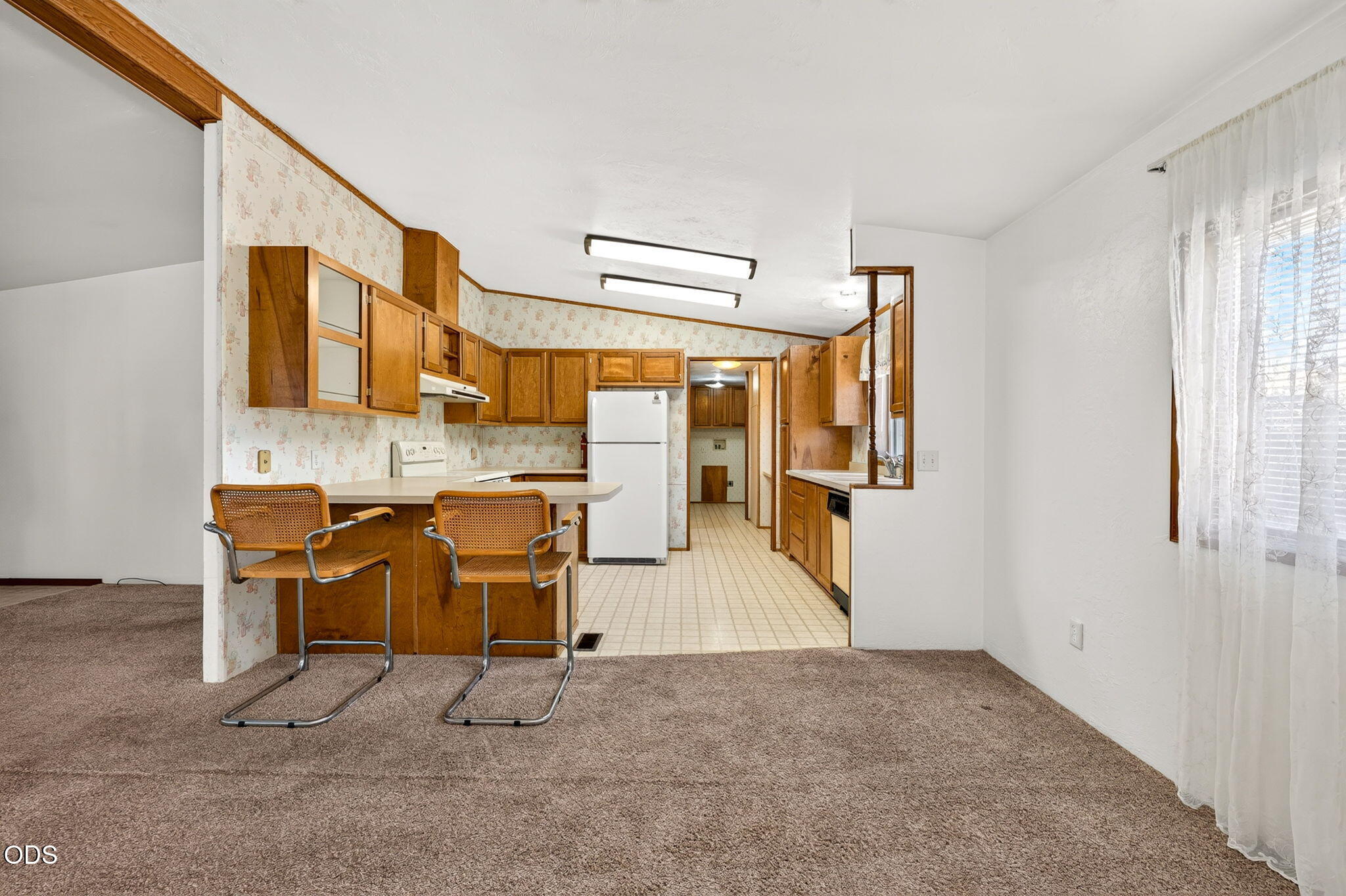 555 Freeman Road Central Point, OR 97502 - Photo 10 of 42