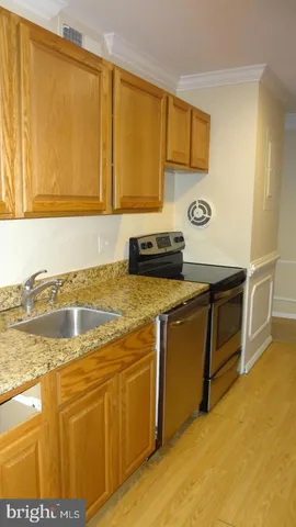 $1,600 | 430 Girard Street, Unit 101, Gaithersburg, MD 20877