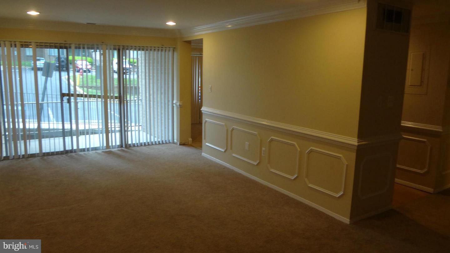 430 Girard Street, Unit 101 Gaithersburg, MD 20877 - Photo 8 of 27