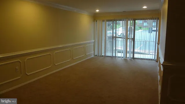 $1,600 | 430 Girard Street, Unit 101, Gaithersburg, MD 20877