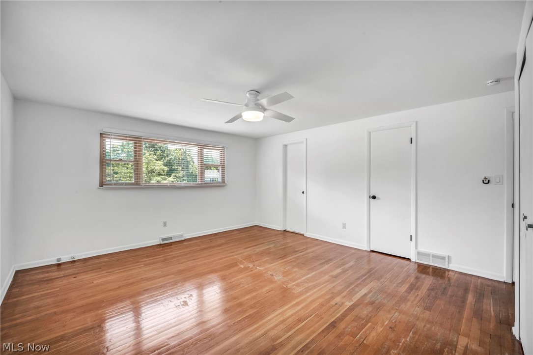 4915 Fairlawn Road Cleveland, OH 44124 - Photo 24 of 50