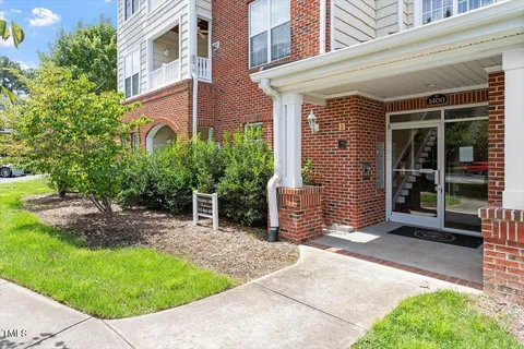 $350,000 | 1411 Arborgate Circle, Chapel Hill, NC 27514
