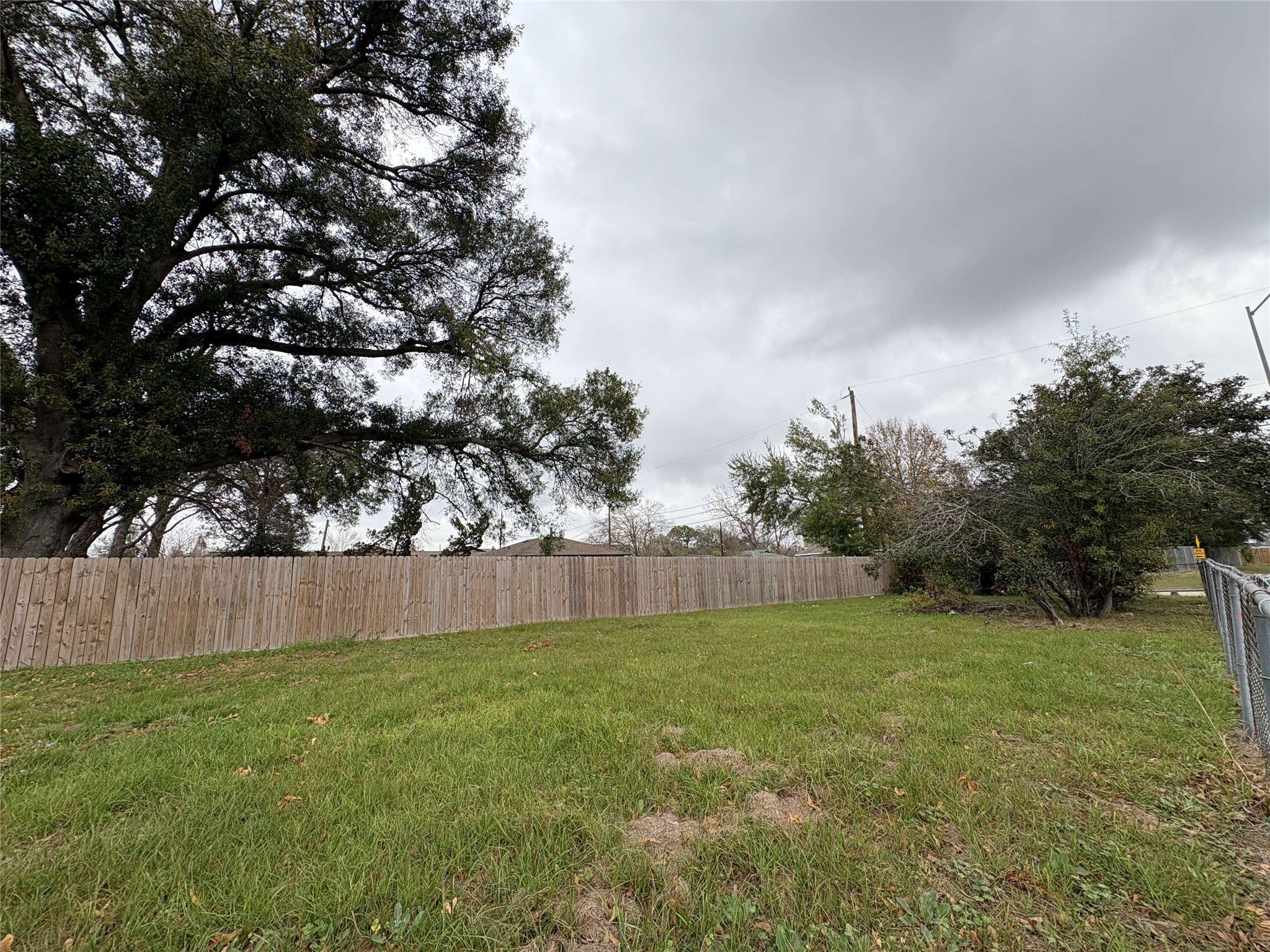 Tbd Hanfro Lane Houston, TX 77088 - Photo 1 of 9