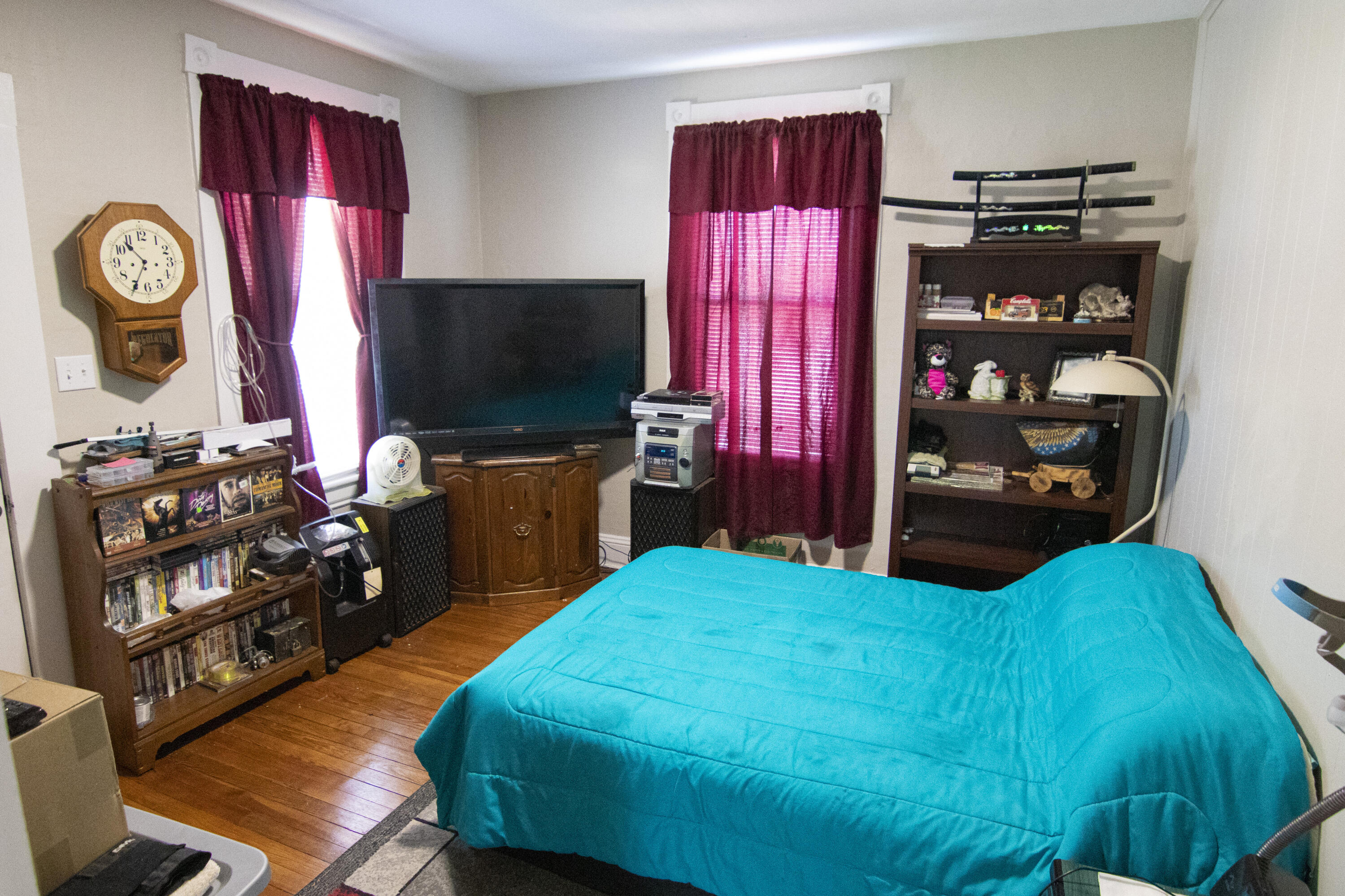 1622 Riverside Terrace Southeast Roanoke, VA 24014 - Photo 5 of 11 Living Room