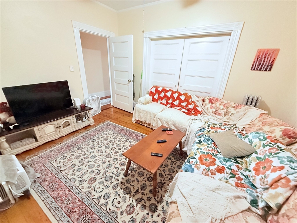 220-224 Washington Street, Unit 7A Brookline, MA 02445 - Photo 3 of 9