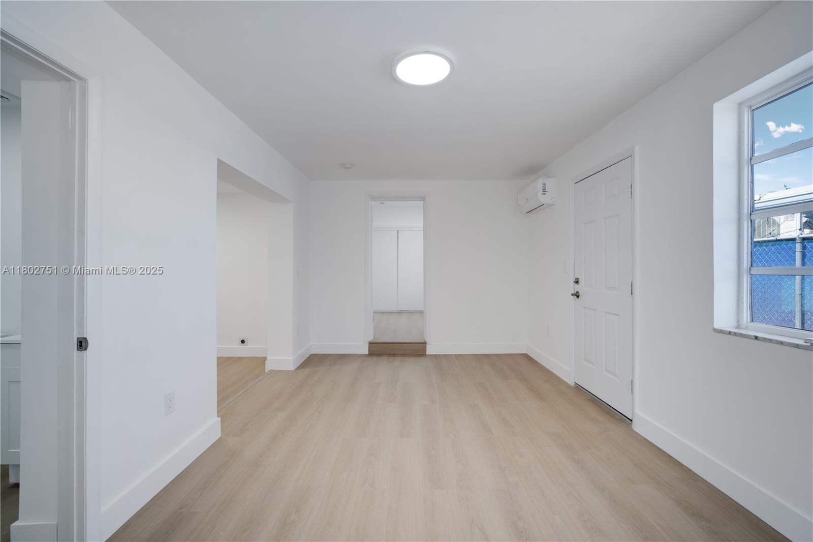 6830 Southwest 1st Street Miami, FL 33144 - Photo 13 of 33 Gallery Image 13
