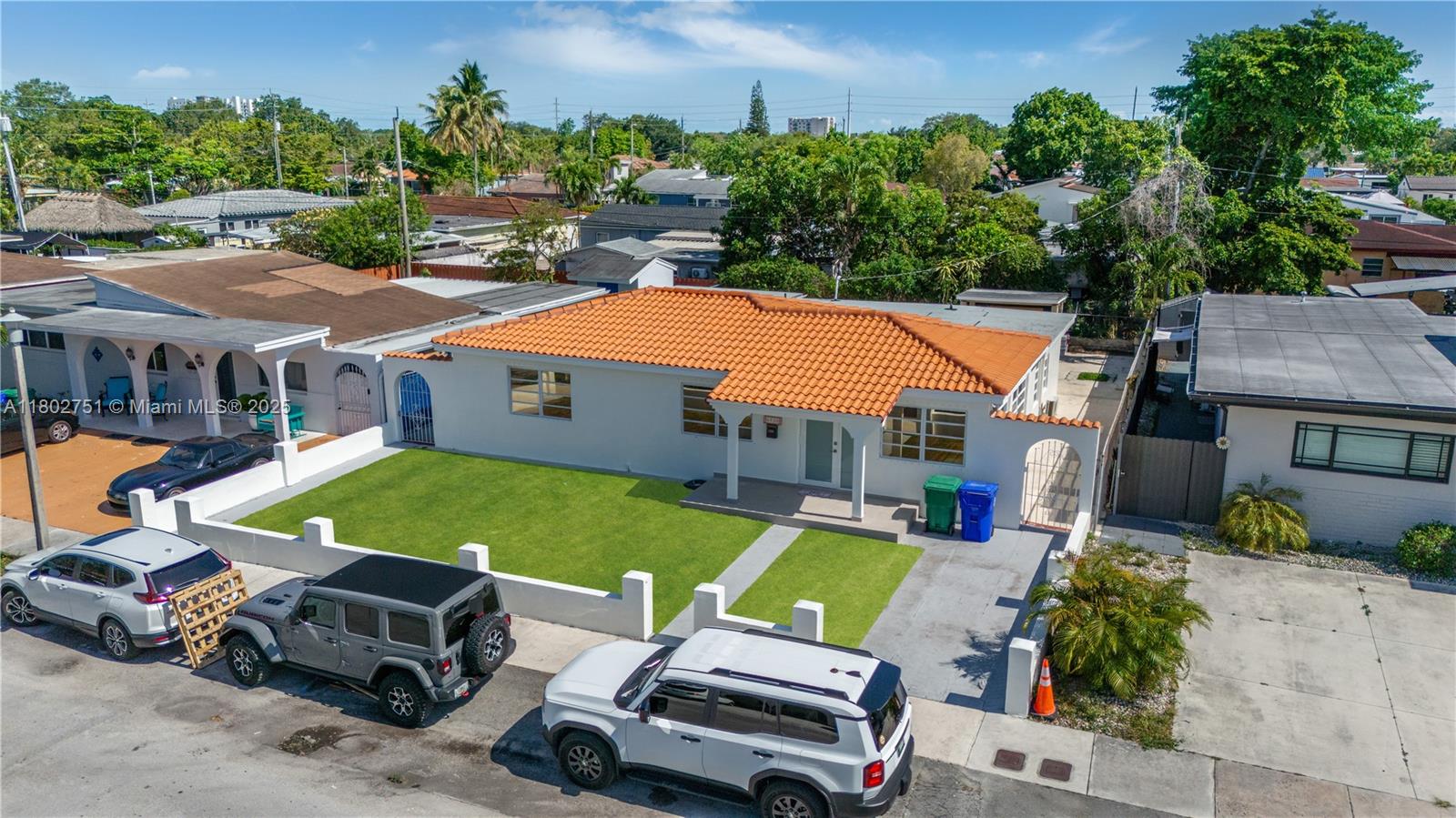 6830 Southwest 1st Street Miami, FL 33144 - Photo 2 of 33 Gallery Image 2
