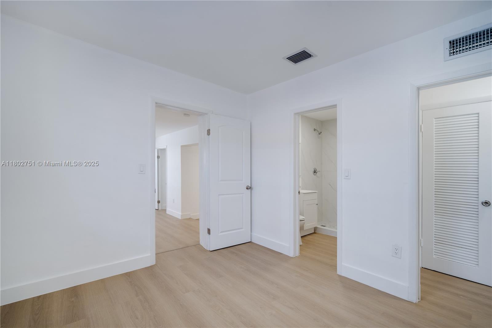 6830 Southwest 1st Street Miami, FL 33144 - Photo 24 of 33 Gallery Image 24