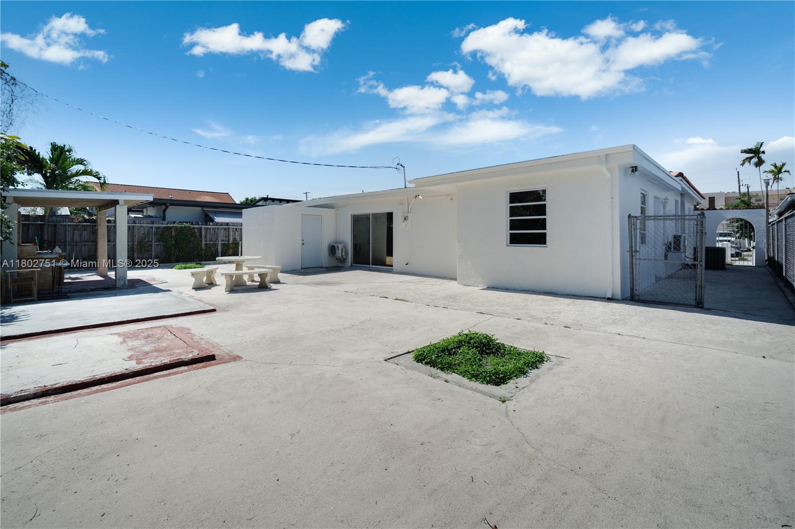 6830 Southwest 1st Street Miami, FL 33144 - Photo 28 of 33 Gallery Image 28