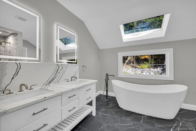 $879,000 | 170 Brimstone Road, Patterson, NY 12563