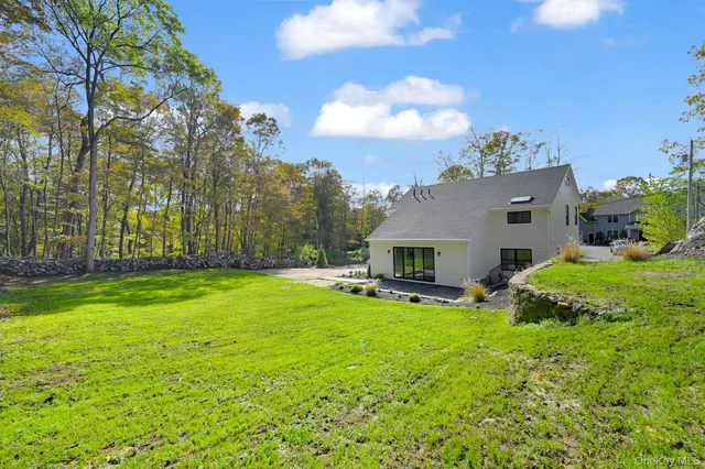 $879,000 | 170 Brimstone Road, Patterson, NY 12563