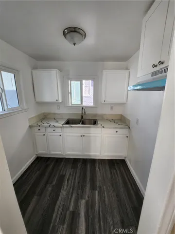 $1,900 | 3713 West Imperial Highway, Unit 1, Inglewood, CA 90303