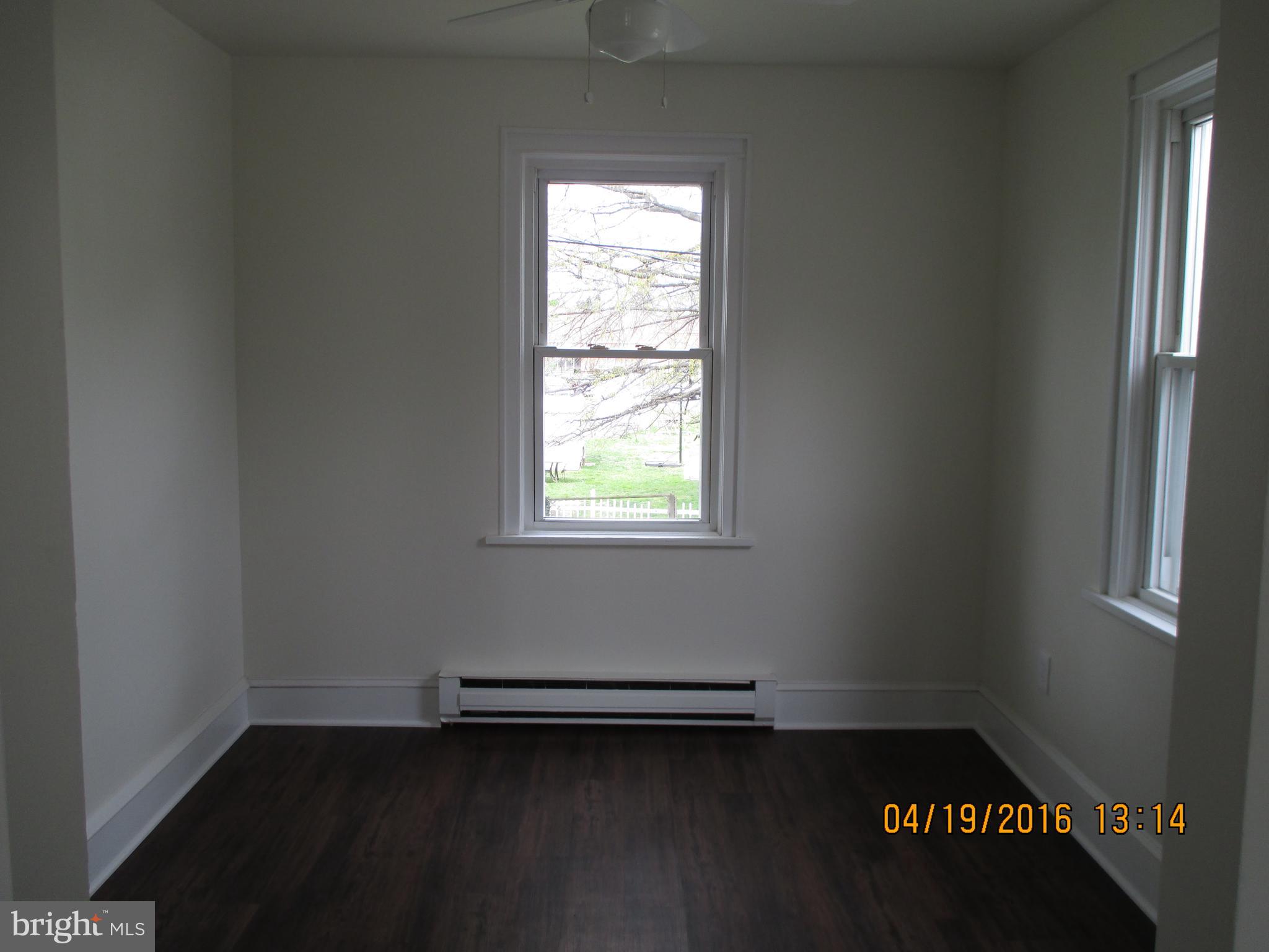 266 Shell Road, Unit B 1 Carneys Point, NJ 08069 - Photo 10 of 13