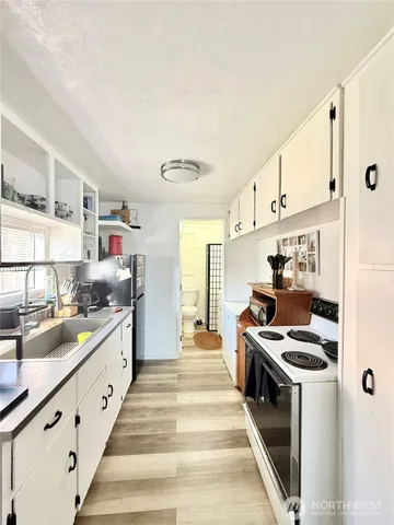 $179,900 | 825 2nd Avenue North, Okanogan, WA 98840