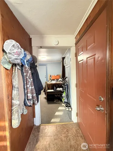 $179,900 | 825 2nd Avenue North, Okanogan, WA 98840