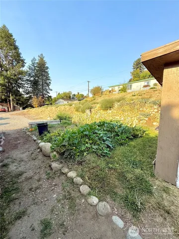 $179,900 | 825 2nd Avenue North, Okanogan, WA 98840