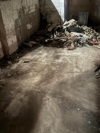 $22,500 | 20020 Hickory Street, Detroit, MI 48205