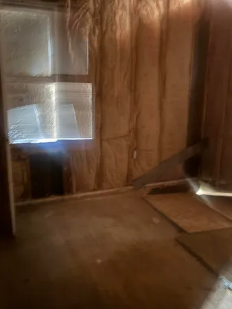 $22,500 | 20020 Hickory Street, Detroit, MI 48205