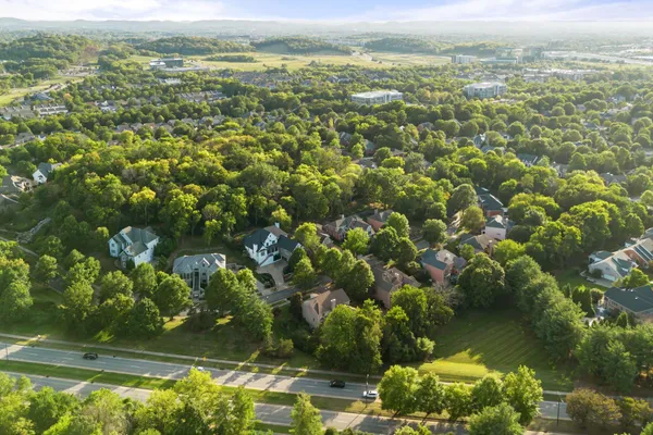 $1,639,900 | 173 Allenhurst Circle, Franklin, TN 37067