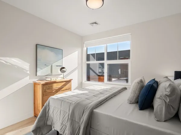 $4,250 | 1151 Walnut Street, Unit 405, Newton, MA 02461