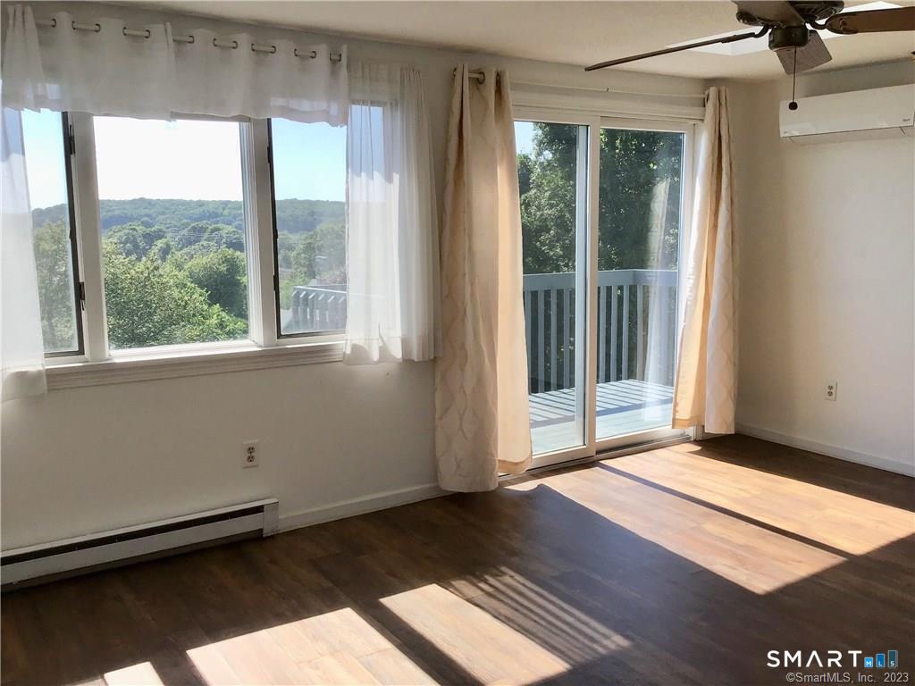 8 Arcadia Road East Lyme, CT 06357 - Photo 7 of 17 Gallery Image 7