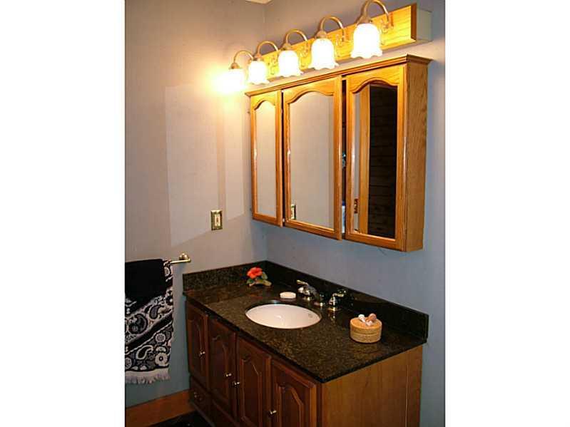5474 North Hampton Road Springfield, OH 45502 - Photo 12 of 22 Gallery Image 12