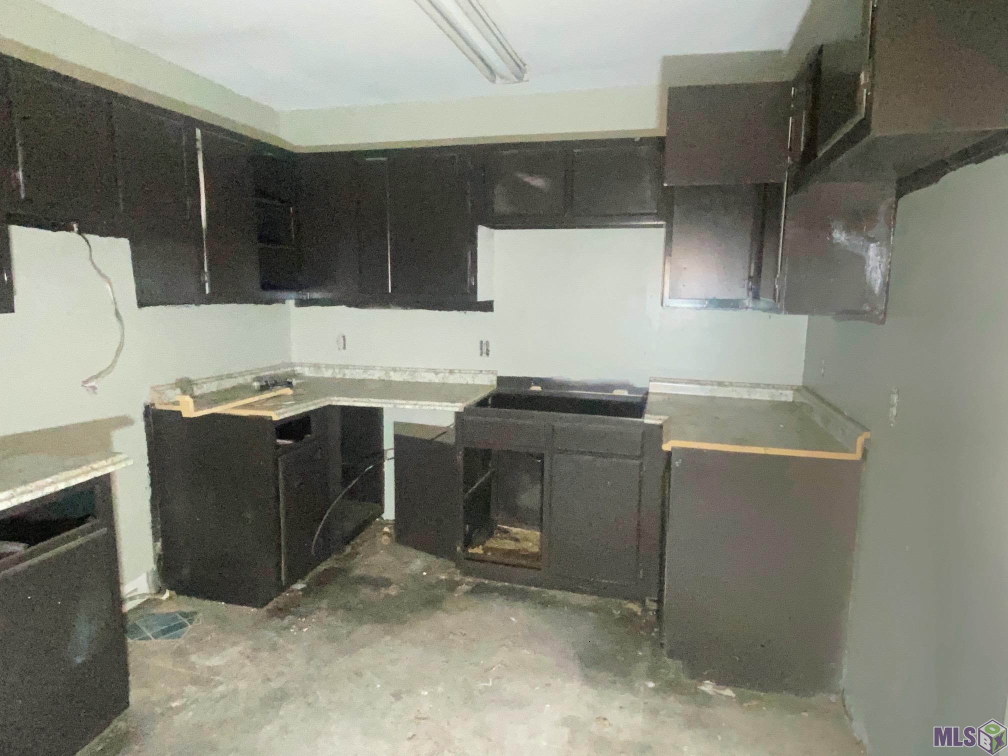 8838 GSRI Avenue Baton Rouge, LA 70810 - Photo 6 of 15