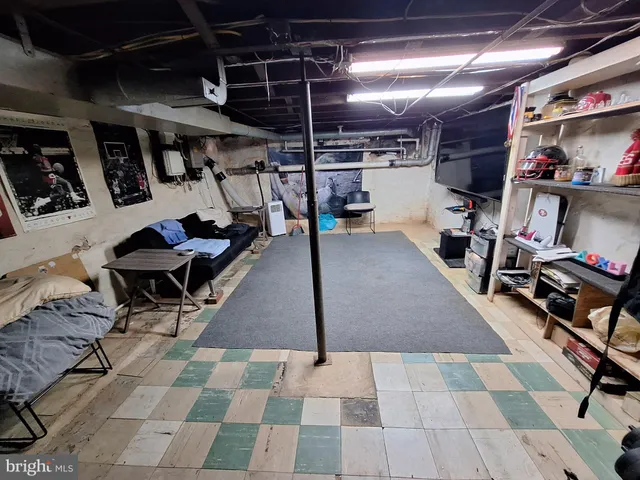 $274,500 | 381 Charles Street, Coatesville, PA 19320