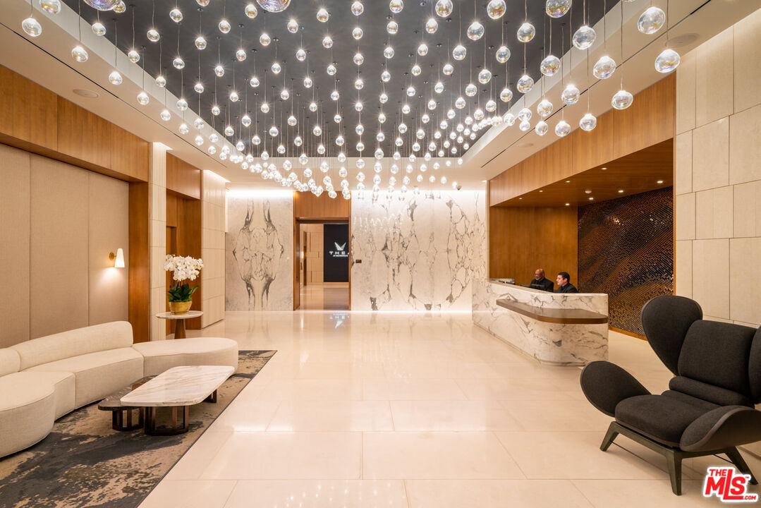 1000 West 8th Street, Unit PH5803 Los Angeles, CA 90017 - Photo 40 of 57