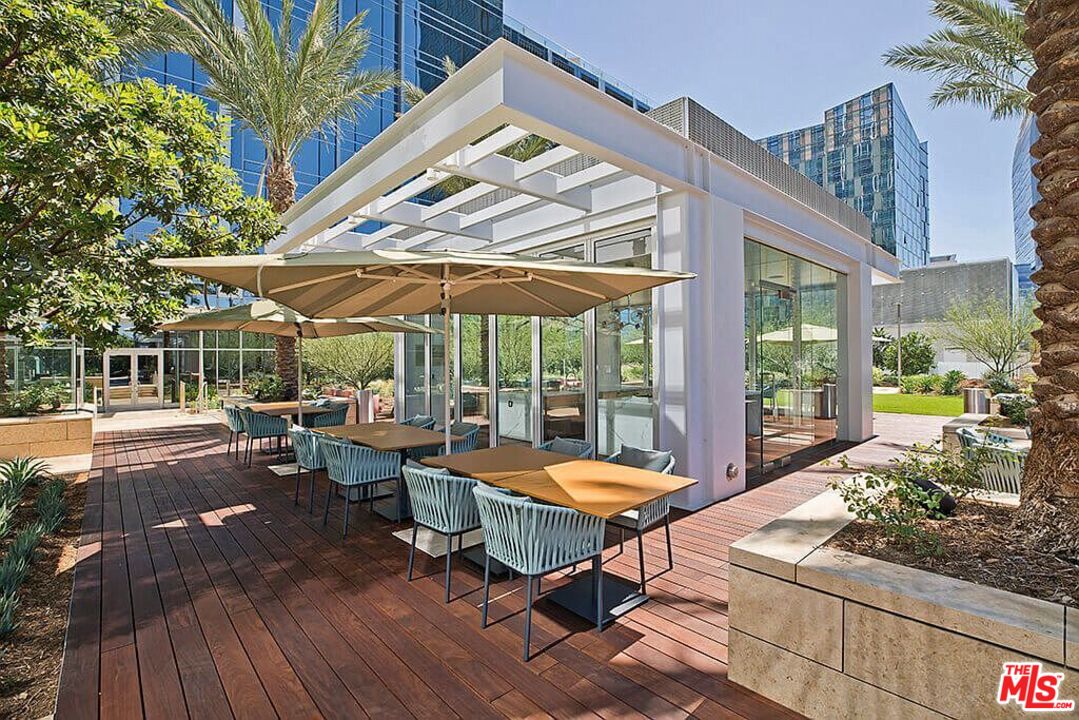 1000 West 8th Street, Unit PH5803 Los Angeles, CA 90017 - Photo 41 of 57