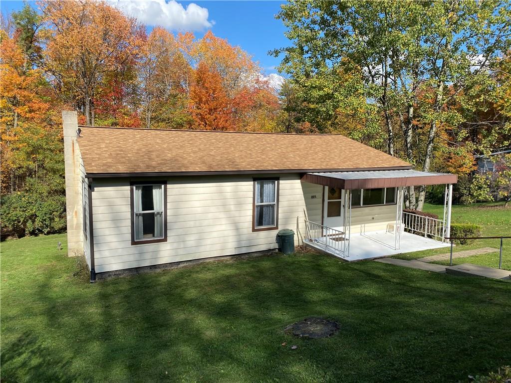 225 Hill Top Road Evans City, PA 16033 - Photo 1 of 14 Gallery Image 1