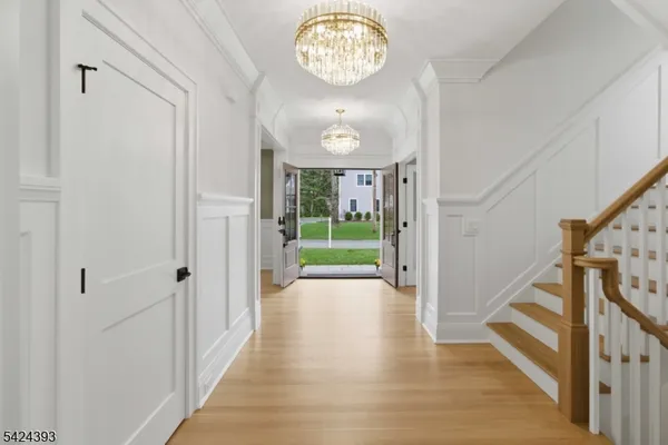 $3,495,000 | 2 Whitman Drive, Chatham, NJ 07928