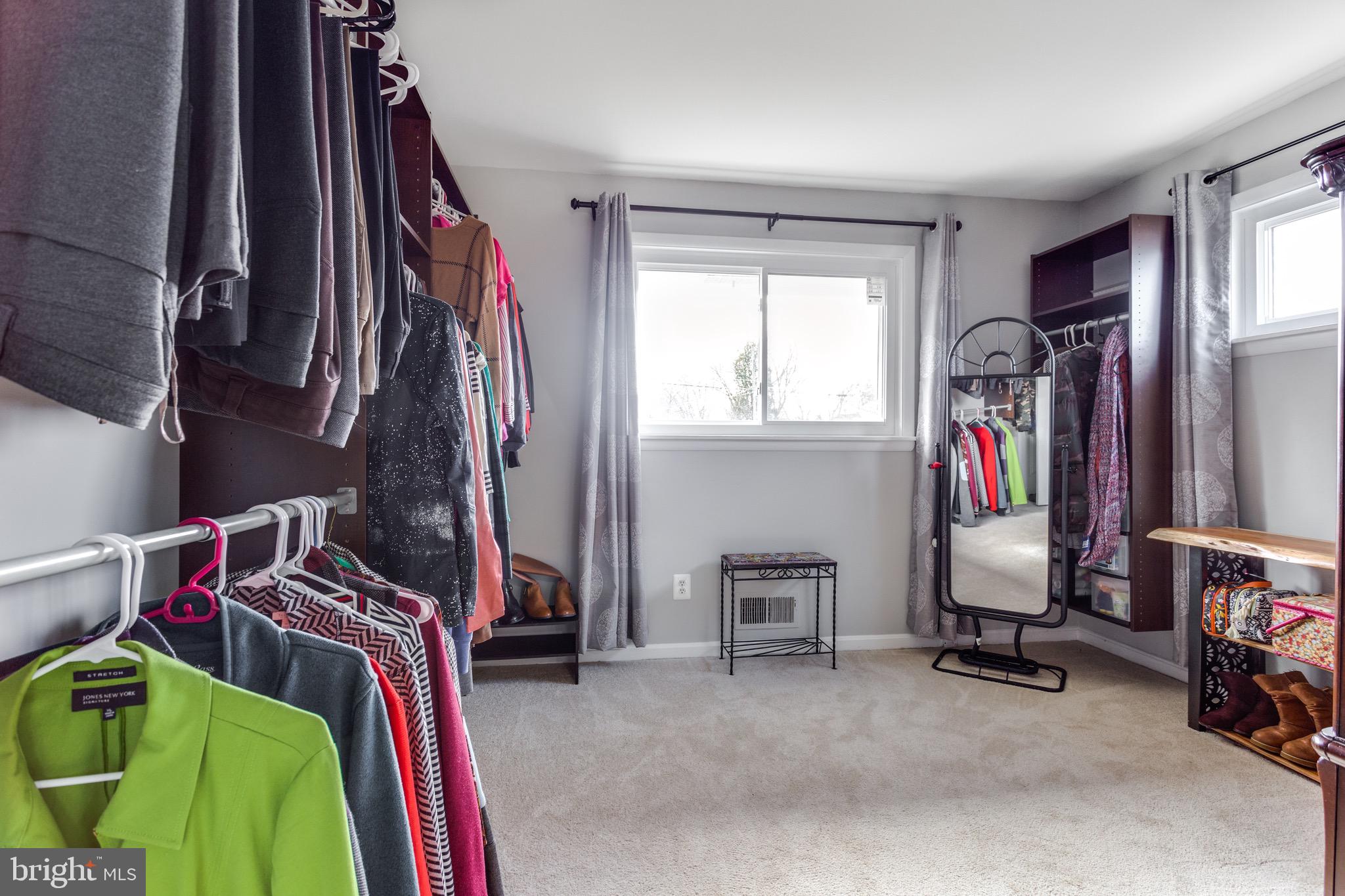 6830 Lois Drive Springfield, VA 22150 - Photo 22 of 57