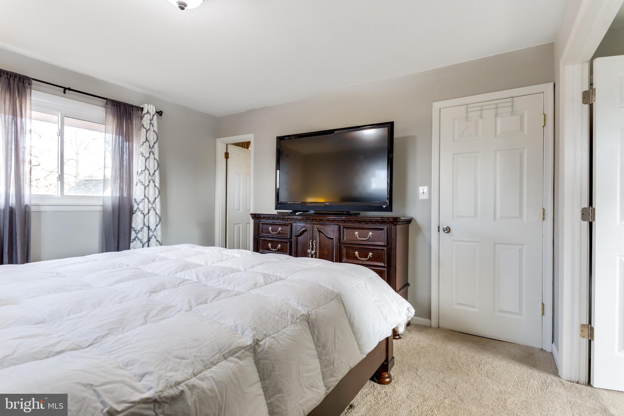 6830 Lois Drive Springfield, VA 22150 - Photo 25 of 57