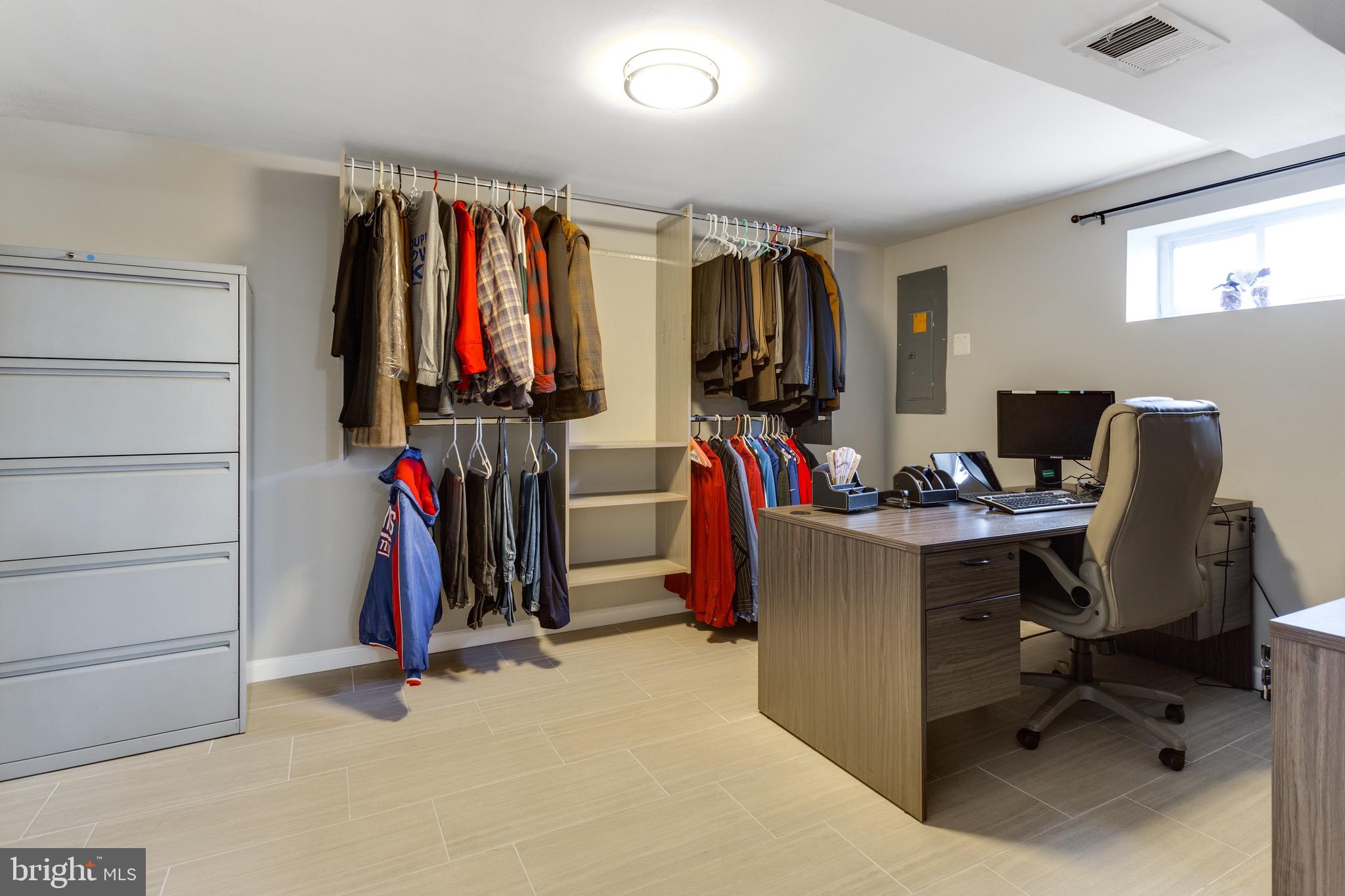 6830 Lois Drive Springfield, VA 22150 - Photo 42 of 57