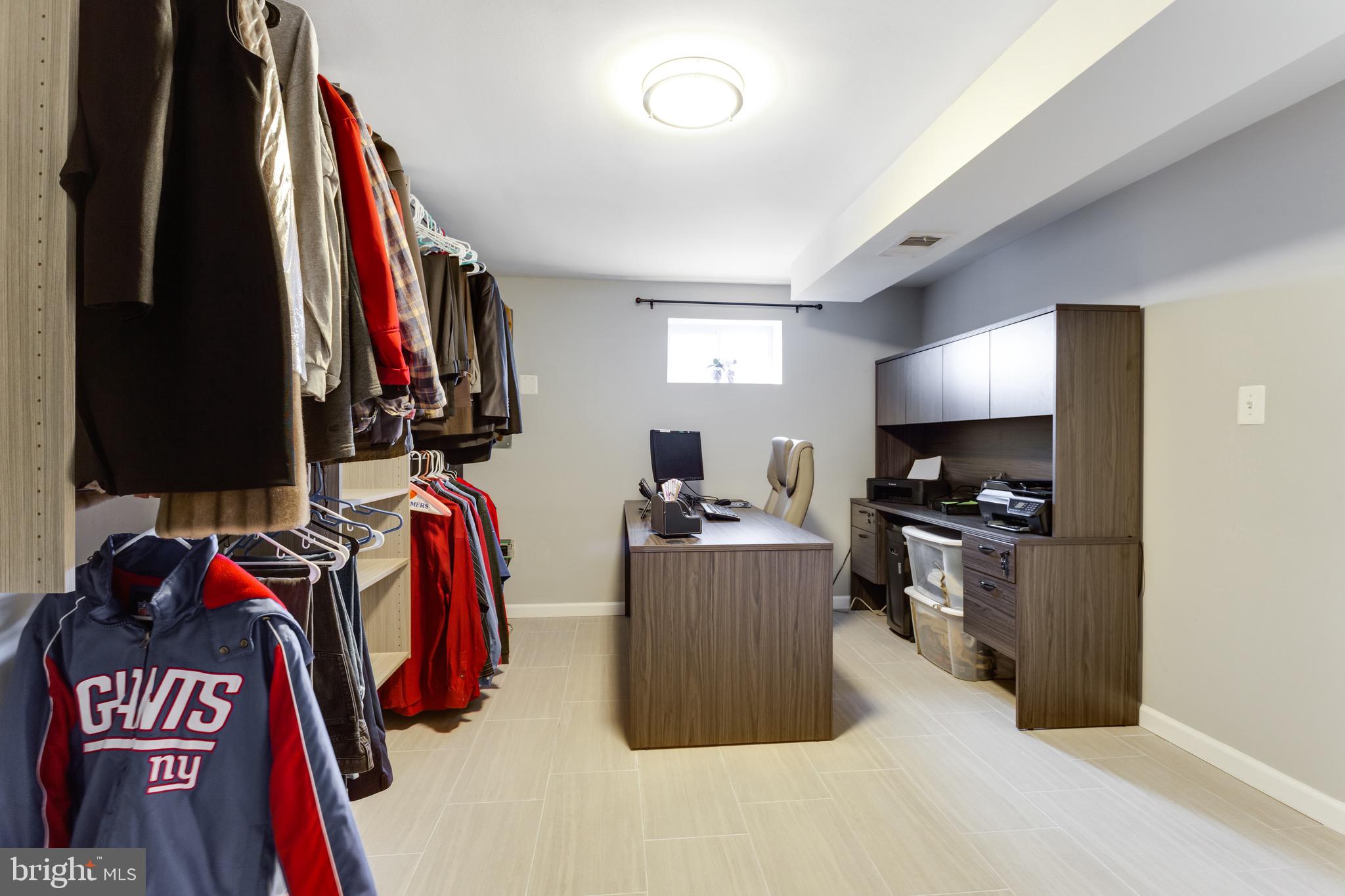 6830 Lois Drive Springfield, VA 22150 - Photo 43 of 57